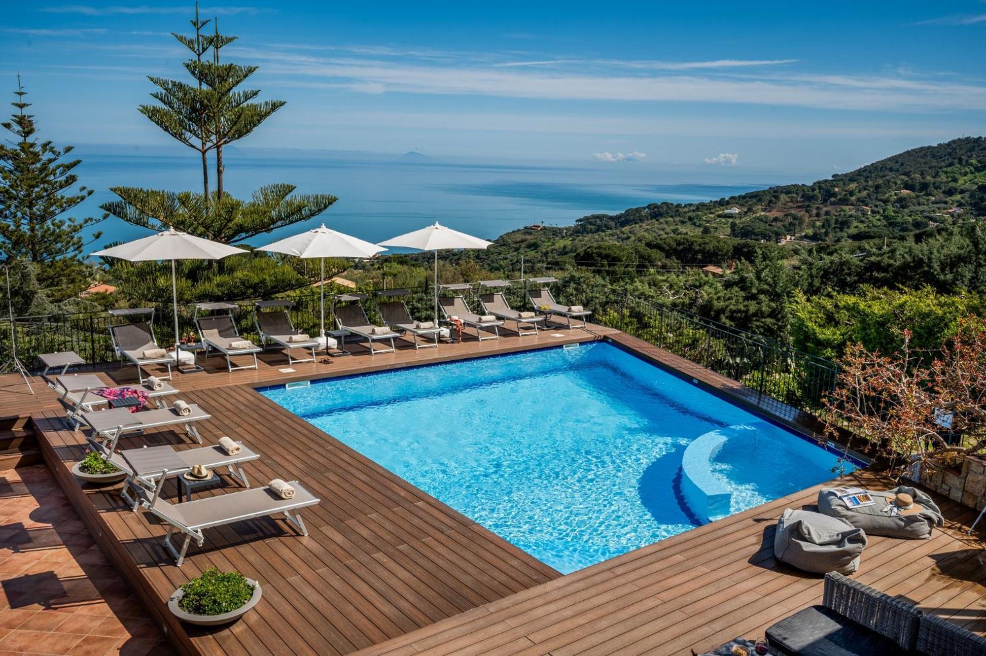 Villa Provenza 12&4, Emma Villas เชฟาลู ภายนอก รูปภาพ